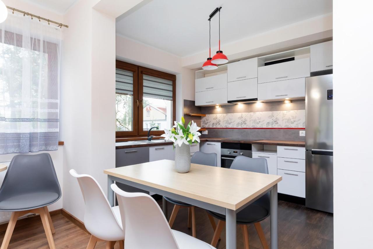 Apartamenty Krakowska Niechorze Exteriör bild